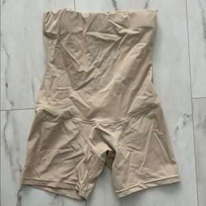 SRC postpartum recovery shorts